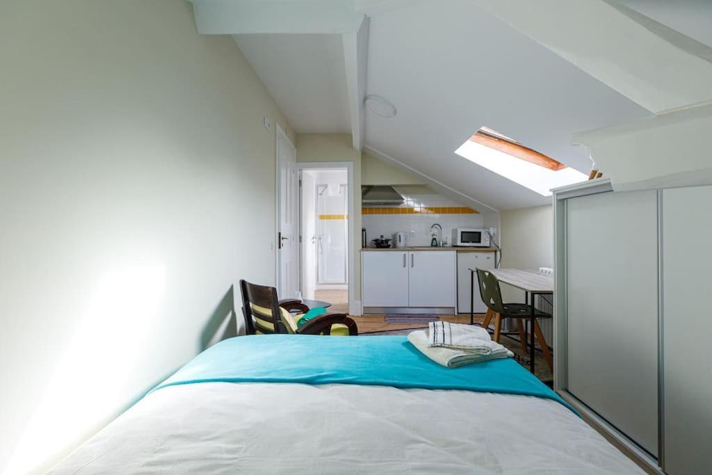 Sky Accommodations Barcelona Studio Coimbra Bagian luar foto